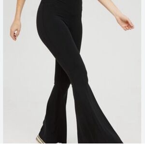 Aerie offline flare leggings
